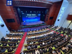 从而正在风险可控的前提下最大化智能体带来务